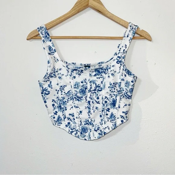 Shein floral corset style crop tank top bundle - Picture 8 of 16